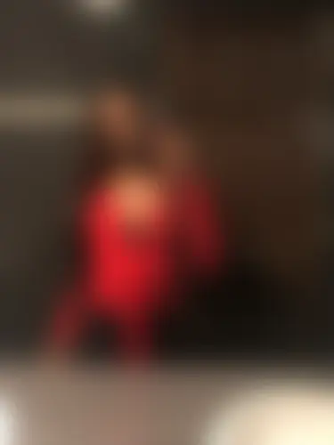Hypegal707, 27